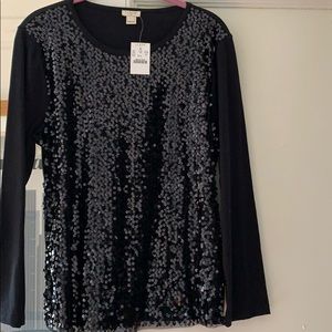 Black tee with sequin front